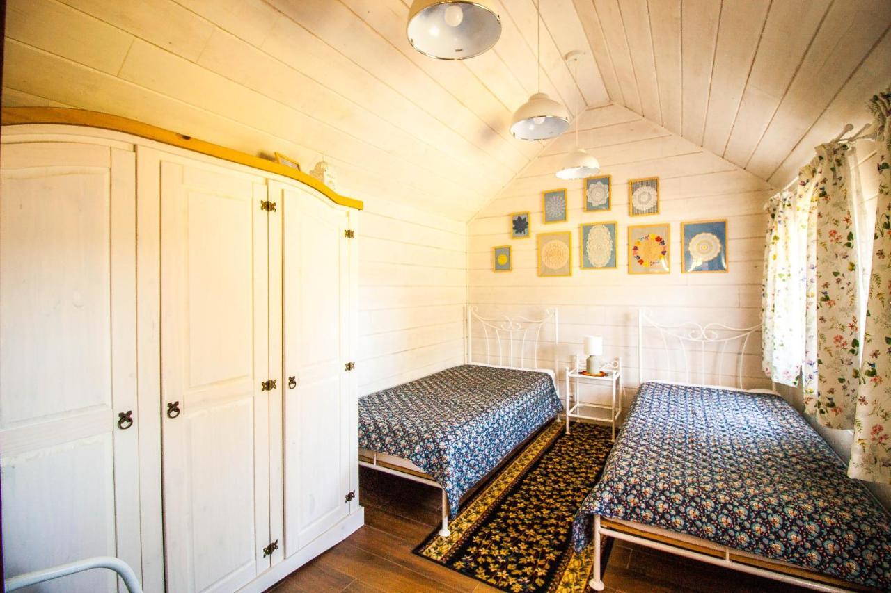 Holiday House Folwark Jelen Poniklica 外观 照片